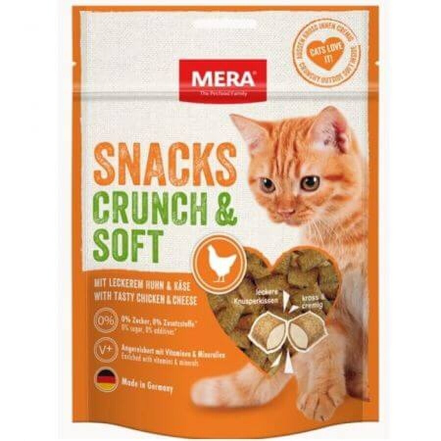 Snacks with chicken for cats Crunch Soft, 200 g, Mera