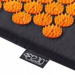 4Fizjo Acupressure Mat, tapis d'acupression avec coussin, 72 cm x 42 cm, noir et orange